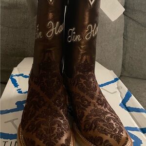 Tin Haul Brown Embroidered Women's Boots